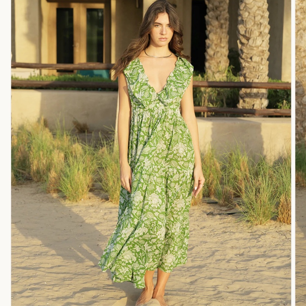 House of Sundar Liana Midi Dress - Fern Green size medium